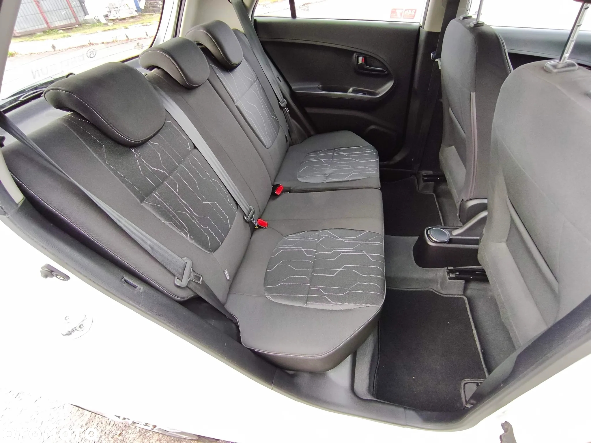 Kia Picanto 1.0 L - 18