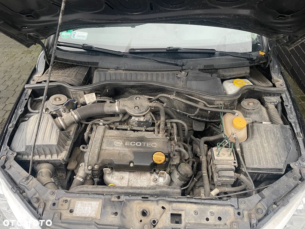 Opel Corsa 1.2 16V Cosmo Easytronic - 18