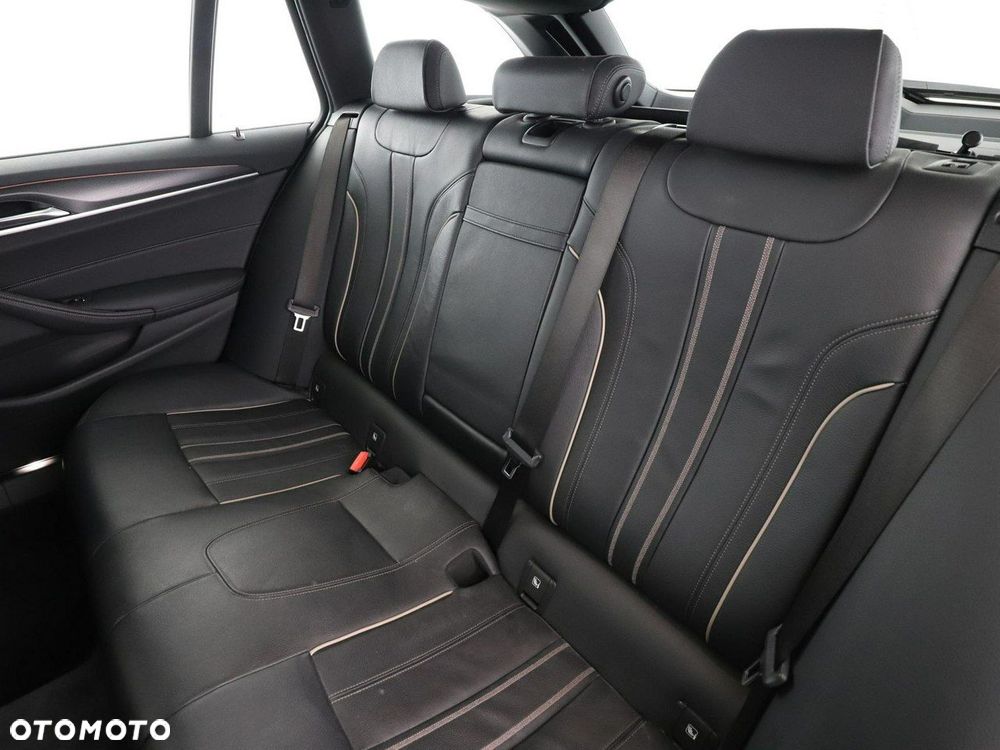 BMW Seria 5 - 18