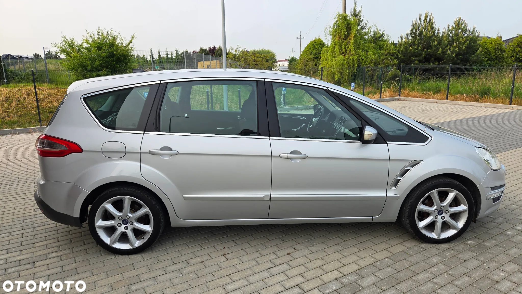 Ford S-Max 2.0 TDCi DPF Titanium - 12