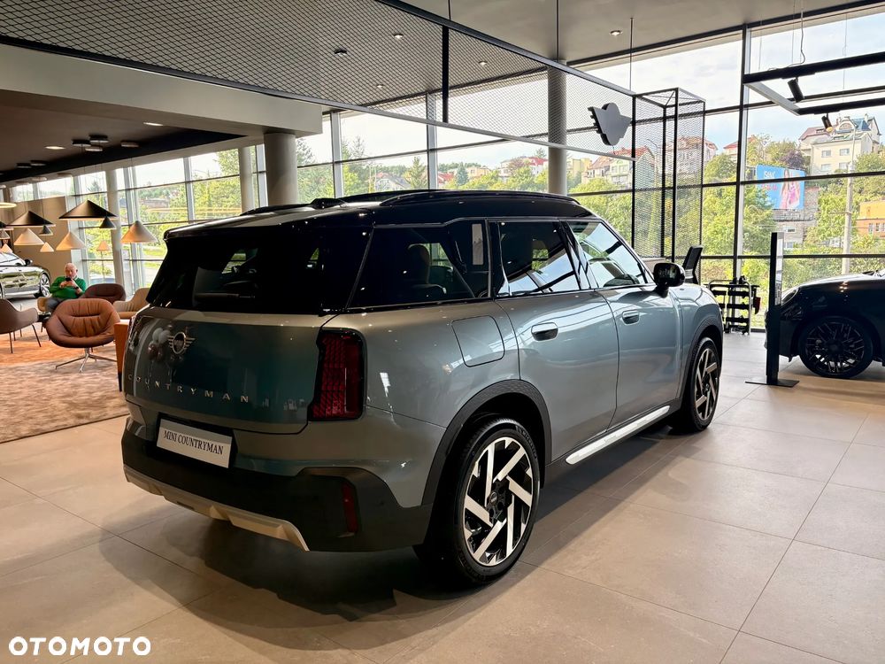 MINI Countryman C mHEV Linia Favoured - 6