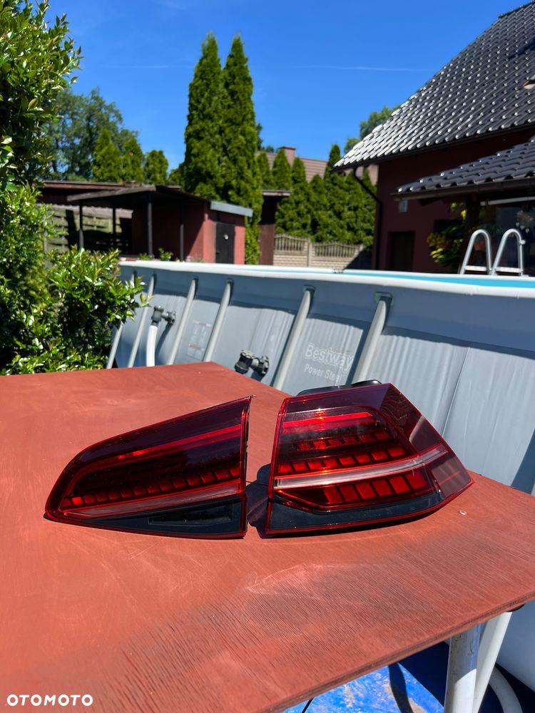 VW Golf VII tylne lampy DYNAMIC LED P/T