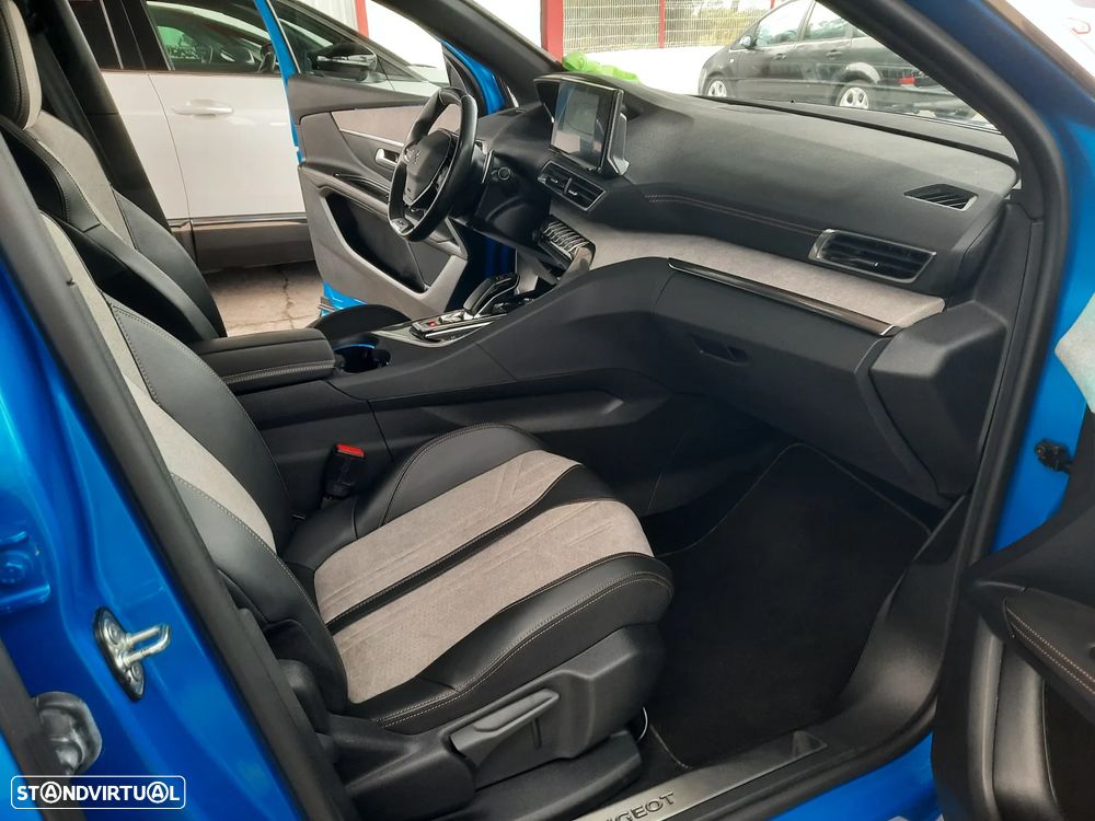 Peugeot 3008 1.6 Hybrid GT e-EAT8 - 40