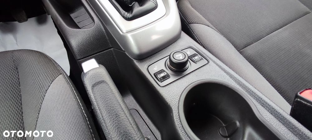 Ford Focus 1.6 TDCi DPF Start-Stopp-System SYNC Edition - 13