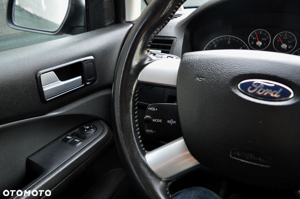 Ford Focus C-Max 1.6 TDCi Ambiente - 21