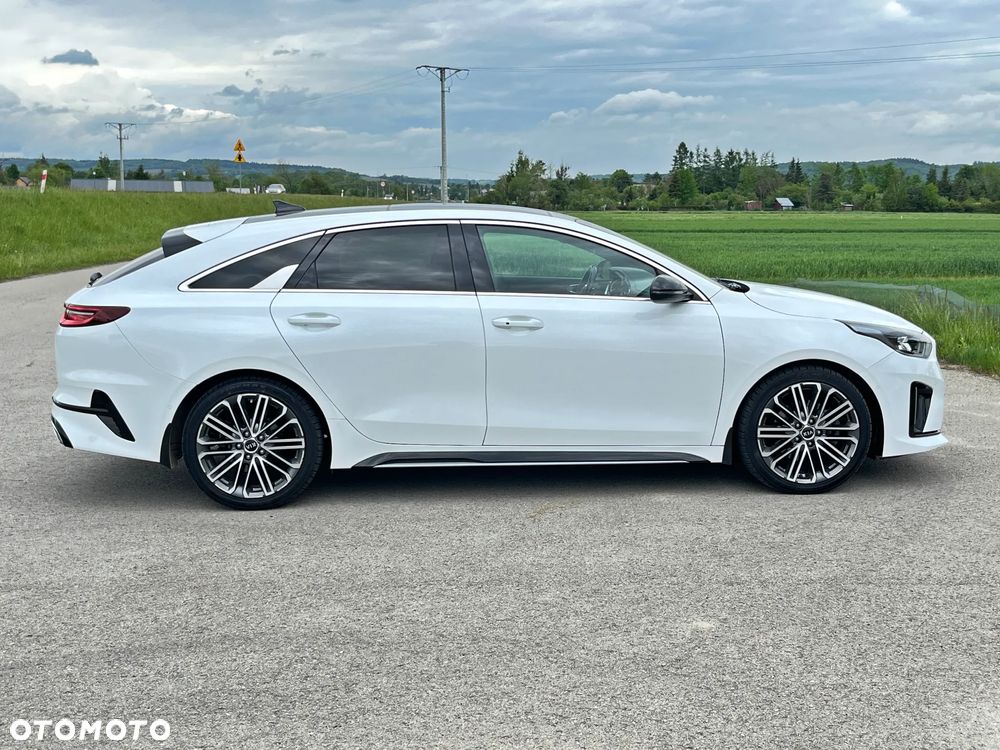 Kia ProCeed - 5
