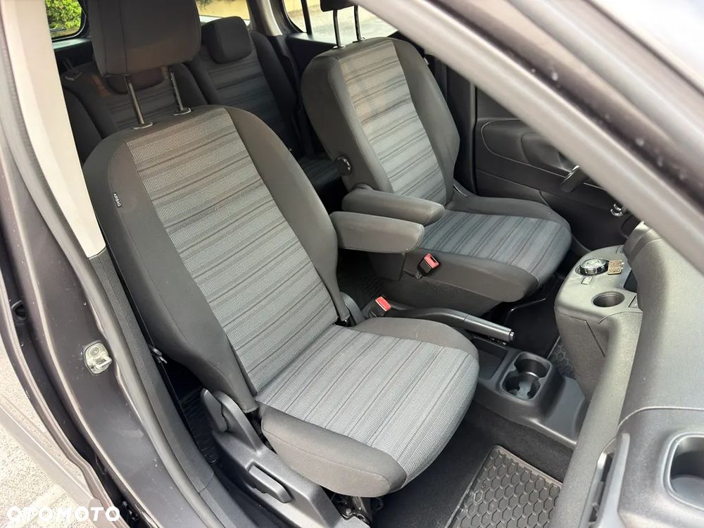 Opel Combo 1.2 Turbo Start/Stop Automatik Innovation - 14