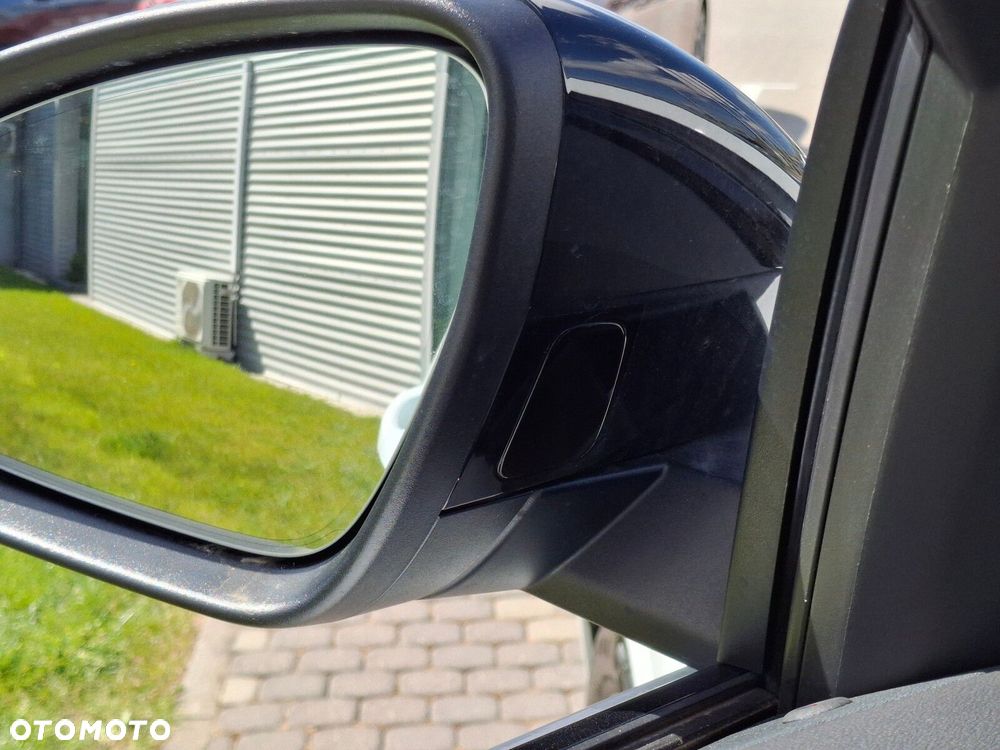 Audi Q5 Sportback - 28