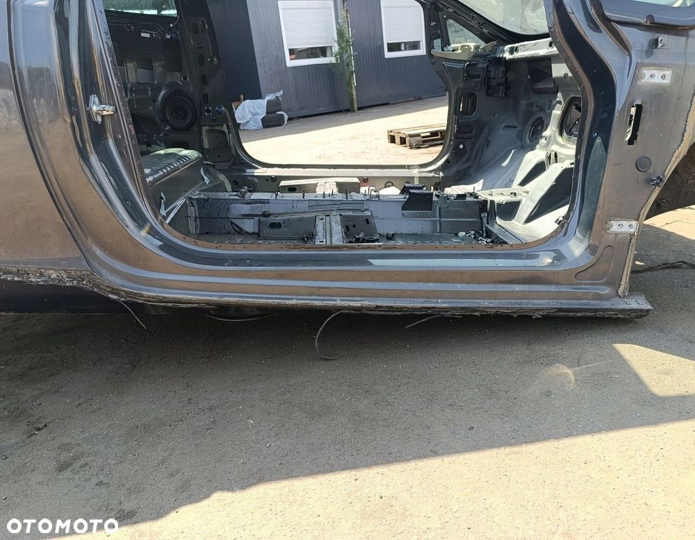 PRÓG PRAWY SŁUPEK 3D OPEL ASTRA J GTC HATCHBACK Z190 2015 r. - 1