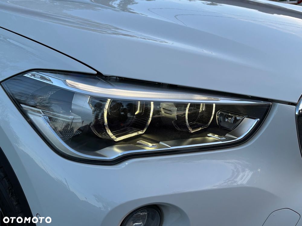 BMW X1 sDrive18d xLine - 40