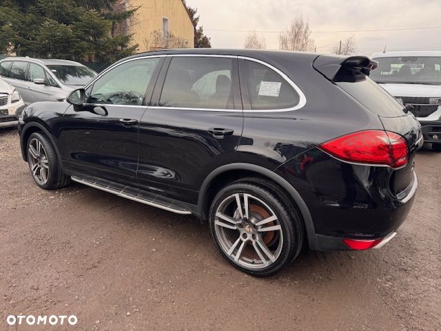 Porsche Cayenne Diesel Platinum Edition - 6