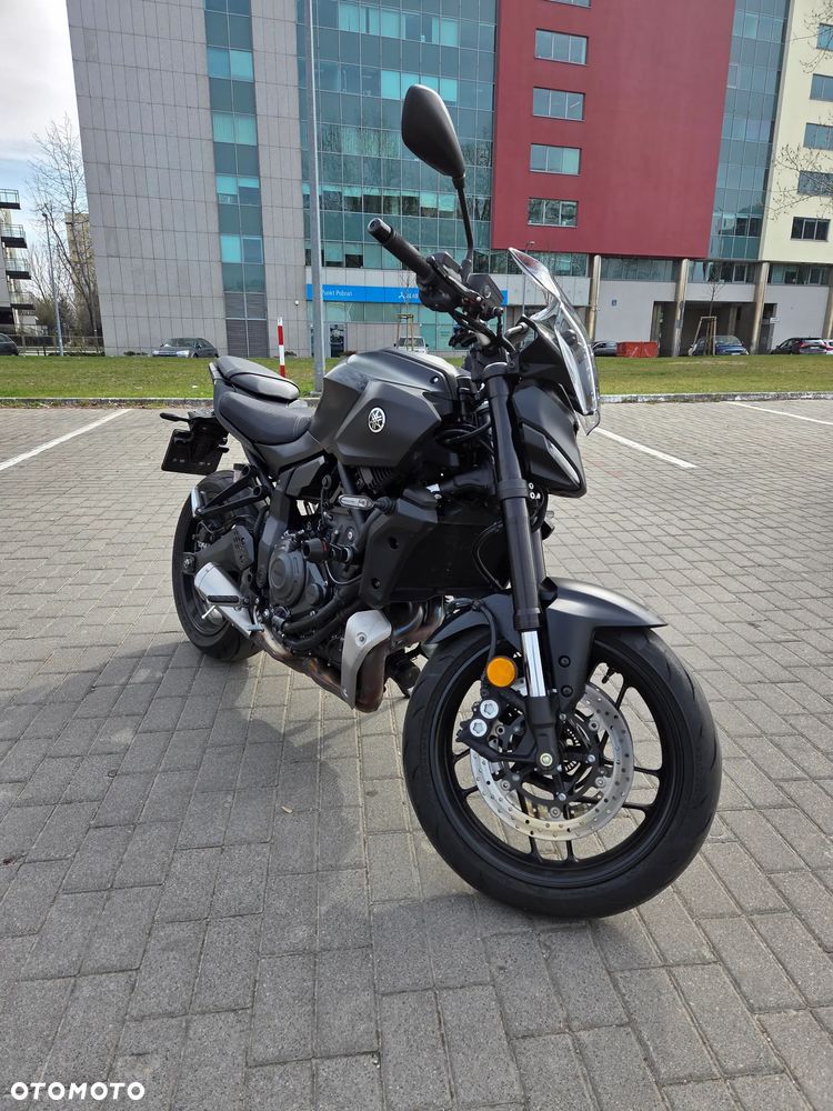Yamaha MT - 2