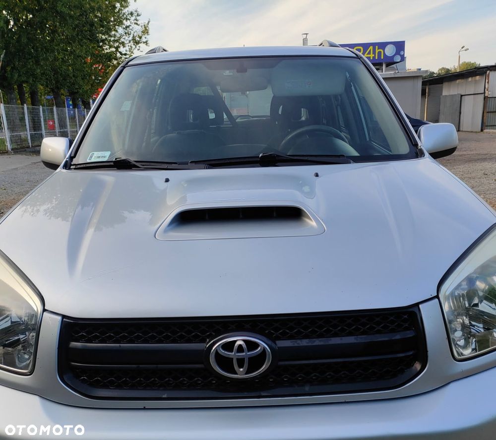 Toyota RAV4 2.0 D-4D 4x4 - 13