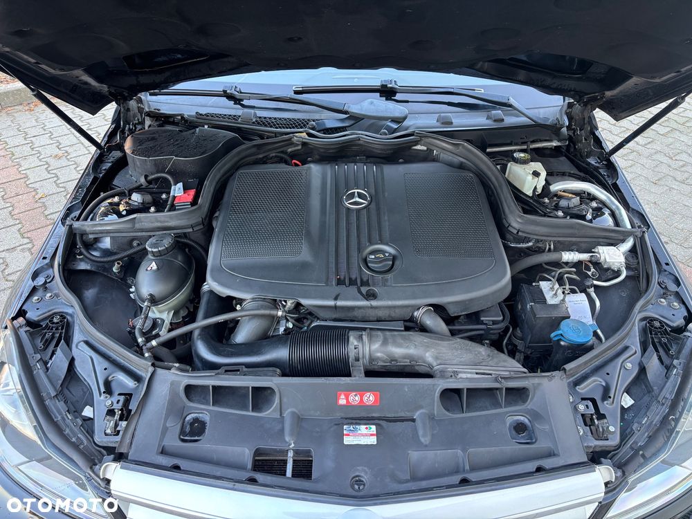 Mercedes-Benz Klasa C 220 (BlueTEC) d T 7G-TRONIC Avantgarde - 20