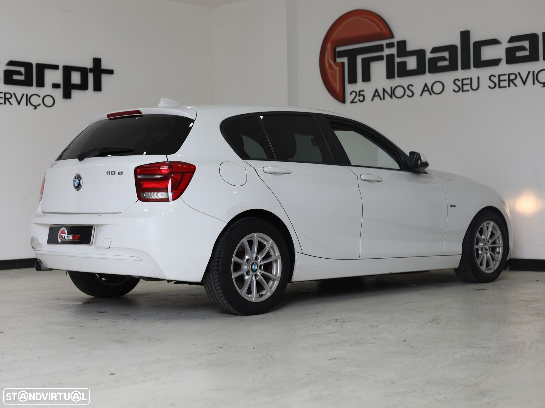 BMW 116 d EDynamics Line Urban - 4