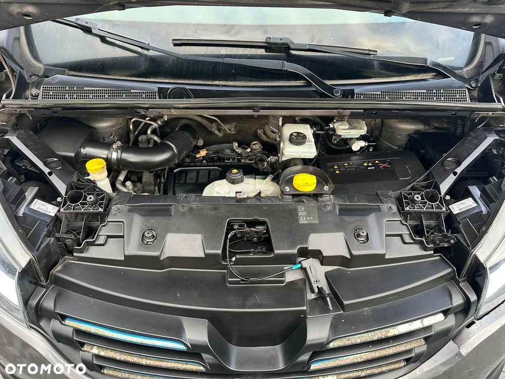 Renault Trafic - 8