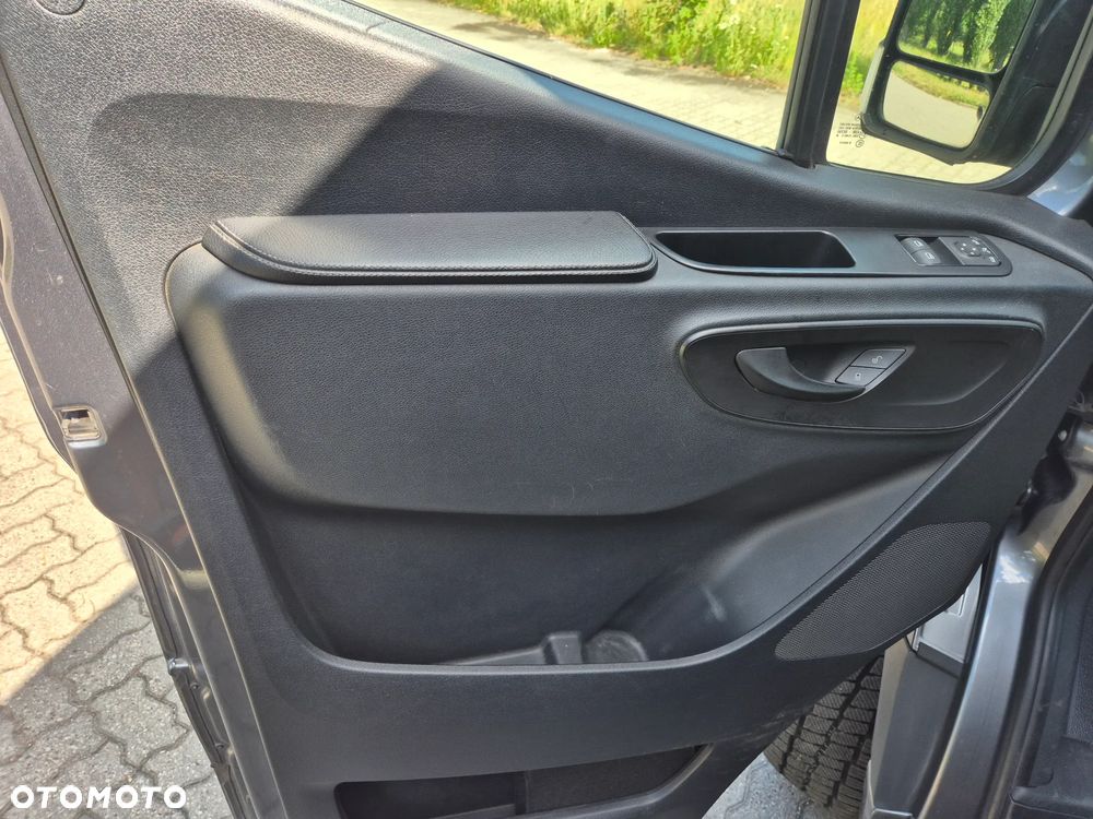 Mercedes-Benz Sprinter 319 CDI 190 KM 9G-Tronic, Automat, Model 907, Salon polska, Furgon Blaszak, Ekstra Długi  4800 mm L4H2, Wzmocnione zawieszenie, Zbiornik 230l alu (z atestem), Webasto, Kabina sypialniana, Po przeglądzie B+ jeszcze jeden w cenie, Dostępny od Października, FV - 13