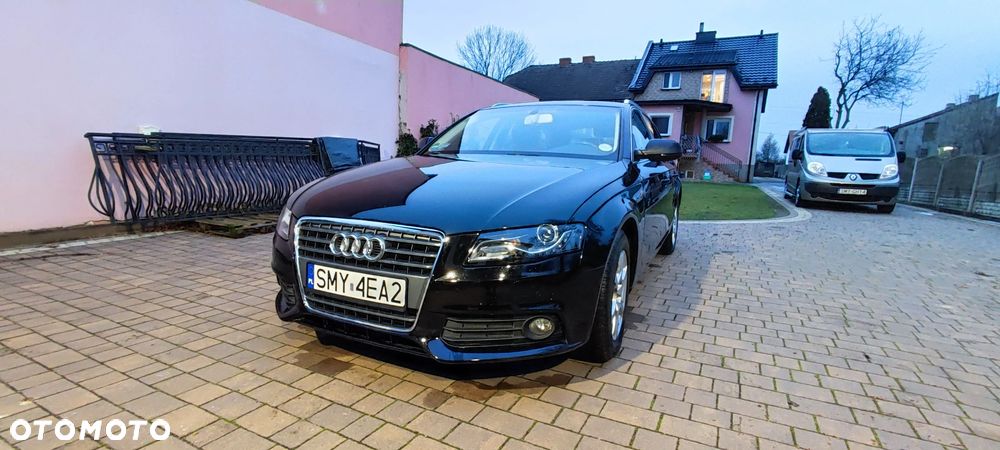 Audi A4 Avant 2.0 TDI - 8