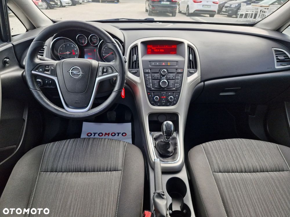 Opel Astra - 26