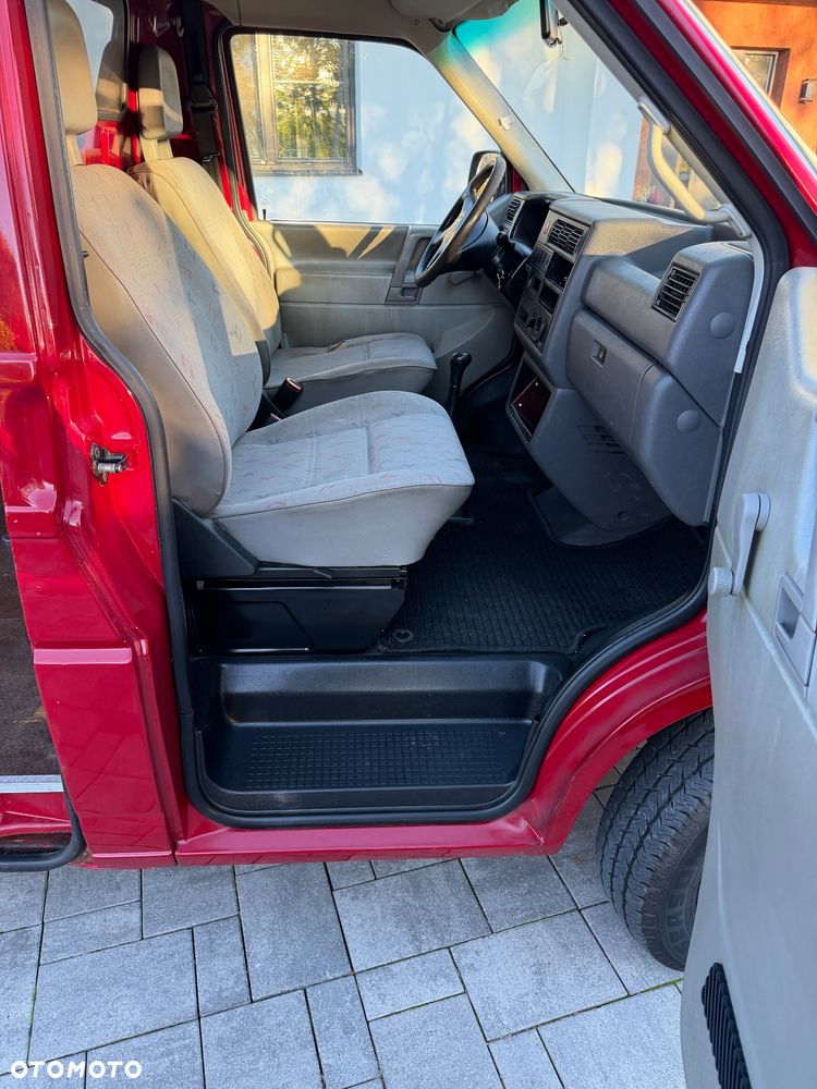 Volkswagen Transporter - 17