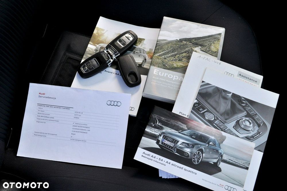 Audi A4 Avant - 32