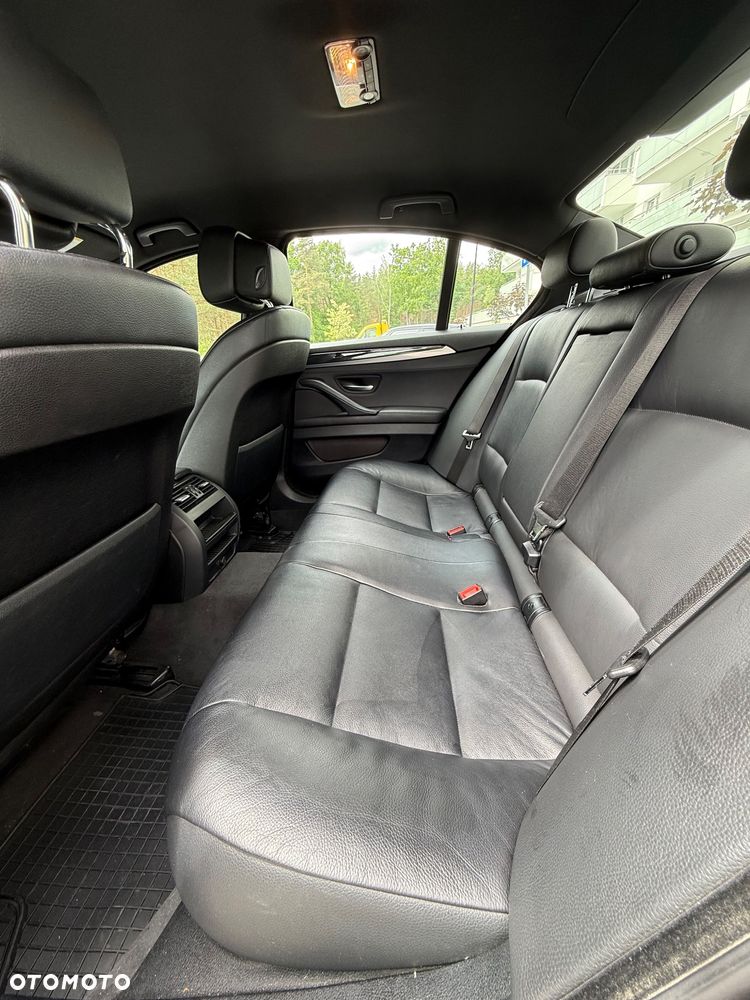 BMW Seria 5 520d - 16
