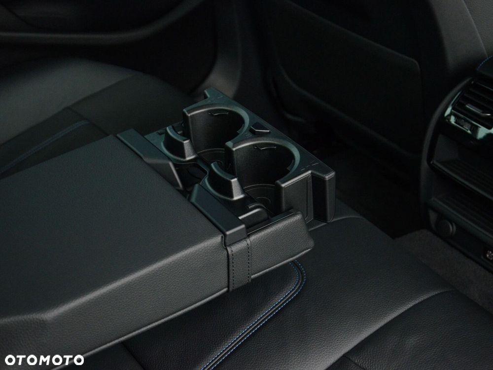 BMW Seria 5 - 29