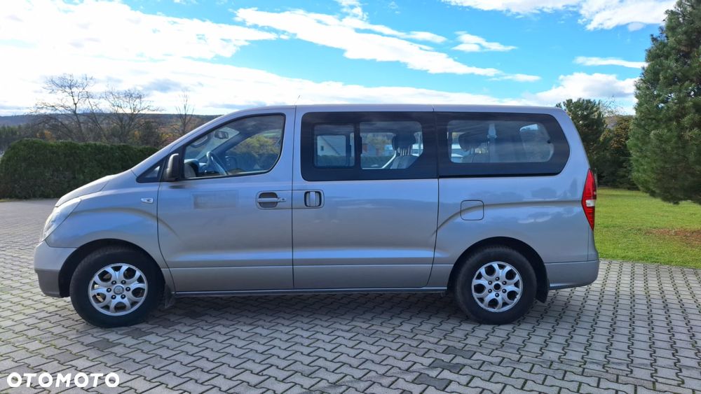 Hyundai H-1 - 3