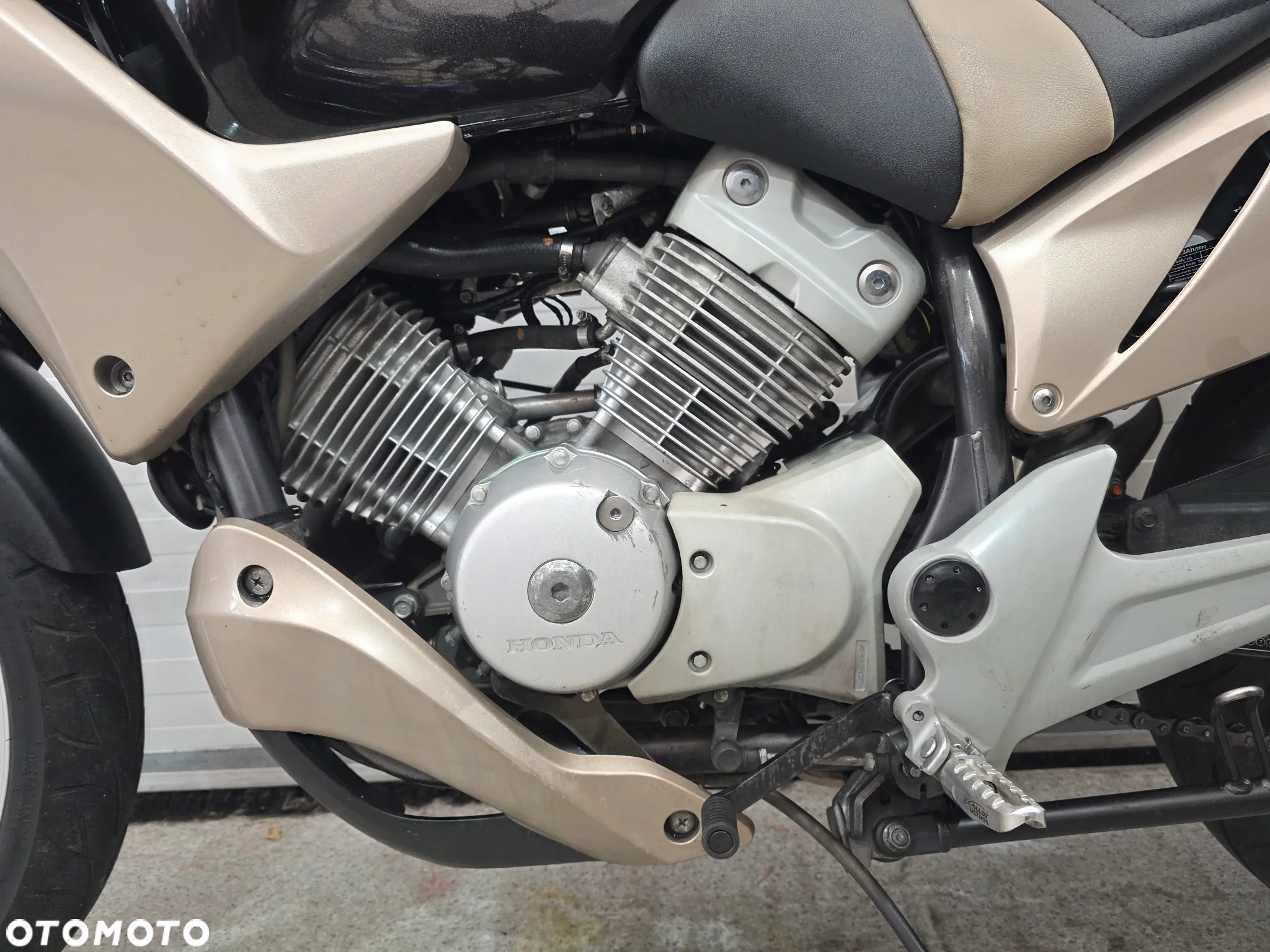 Honda Varadero - 13