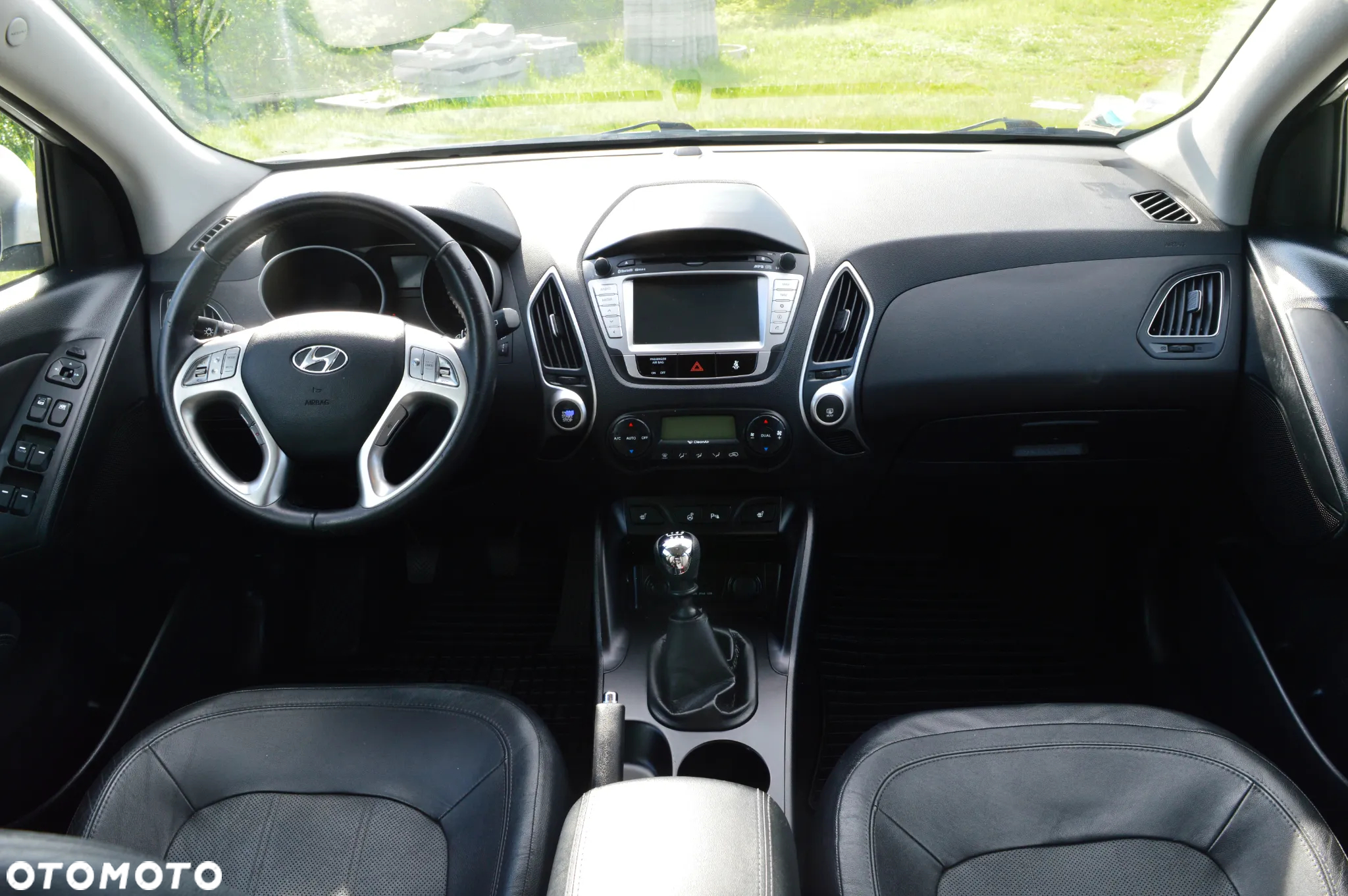 Hyundai ix35 1.7 CRDi 2WD blue Finale Silver - 20