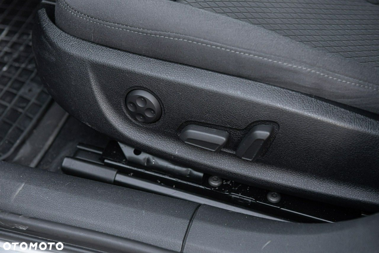 Audi A6 - 32