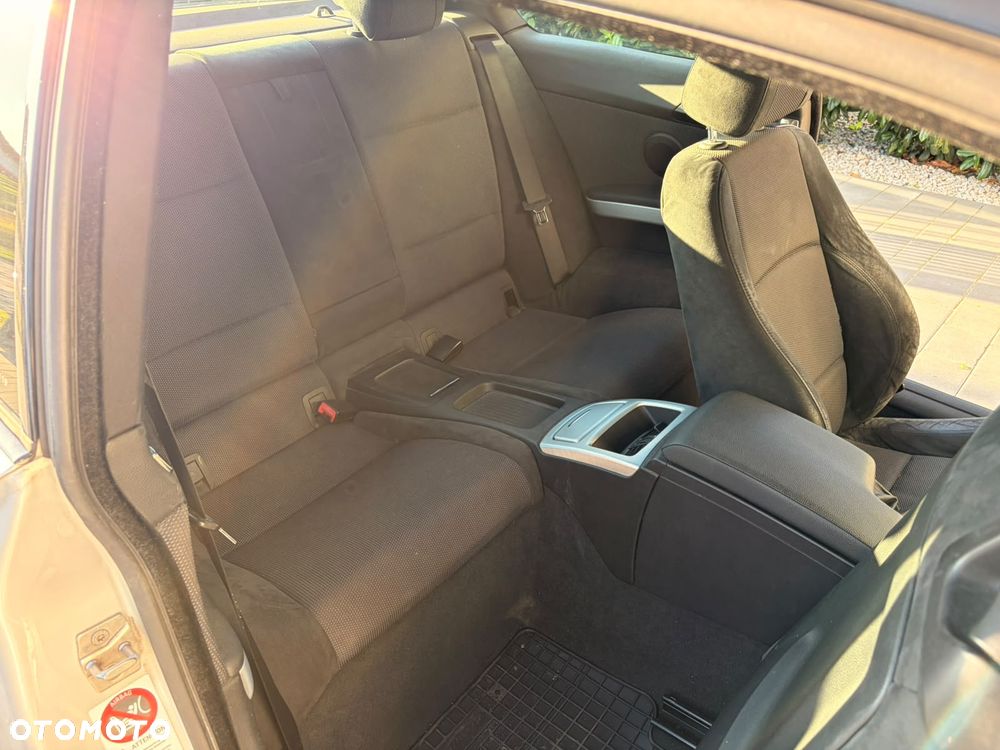 BMW Seria 3 320d - 10