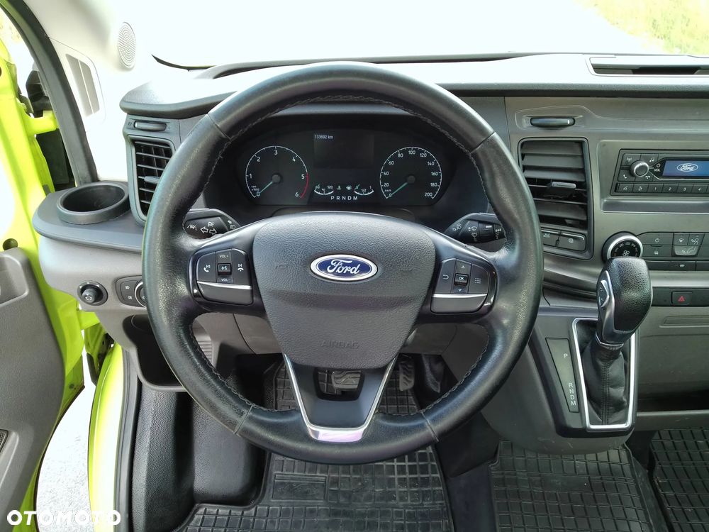 Ford Transit - 25