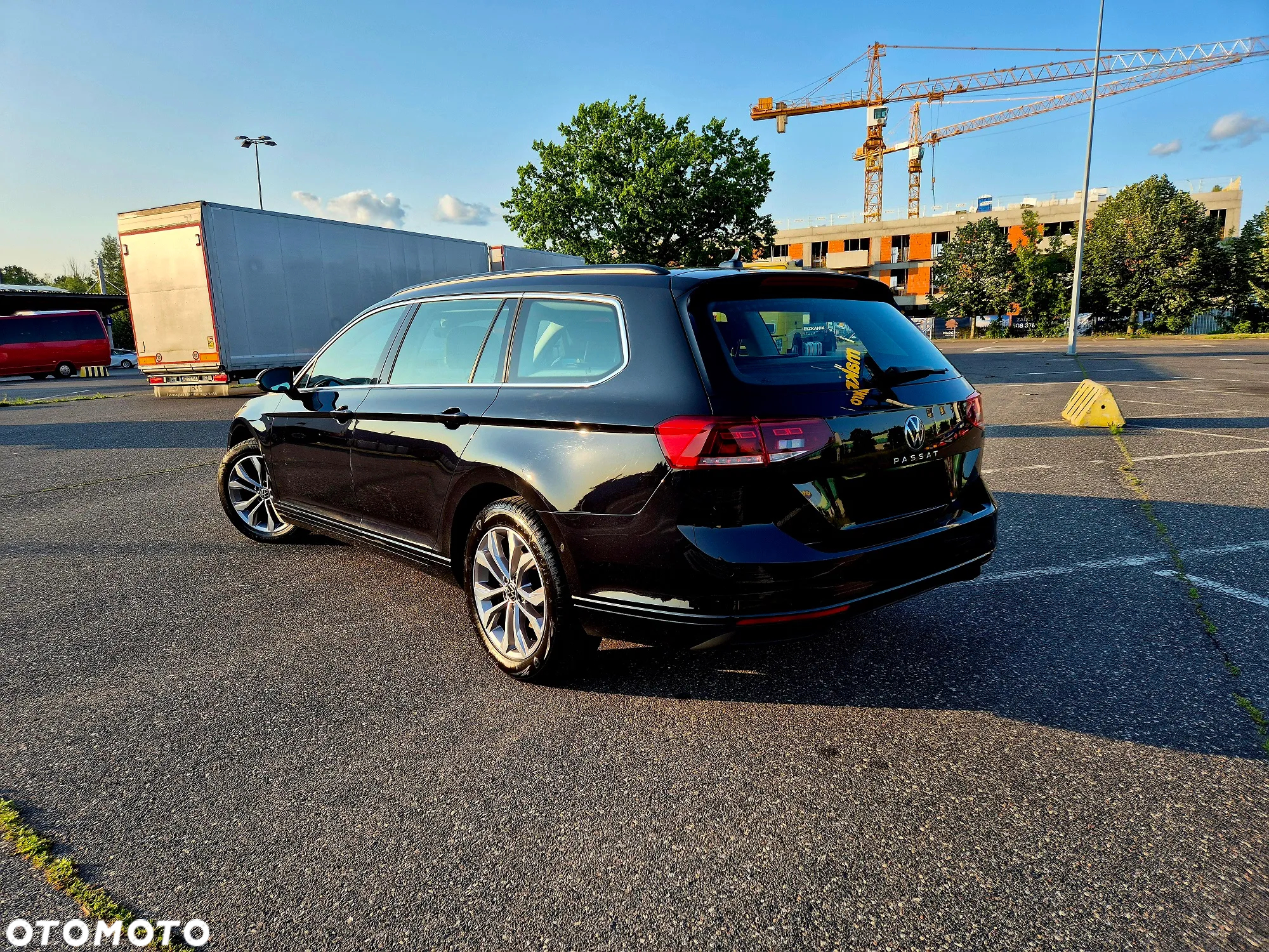 Volkswagen Passat - 22