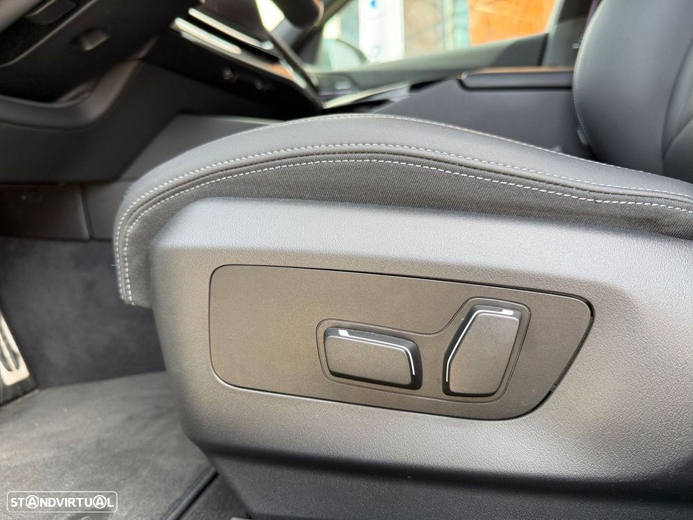 BMW 520 d xDrive Pack Desportivo M Pro - 11