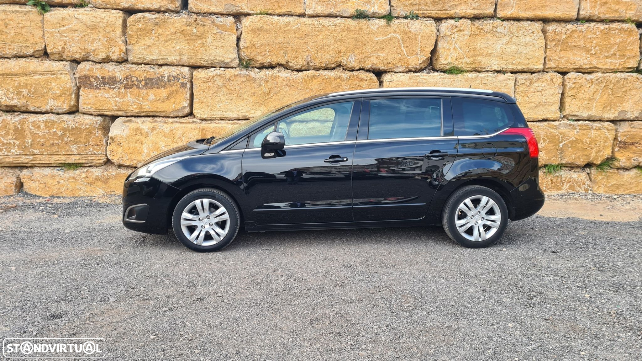 Peugeot 5008 - 3