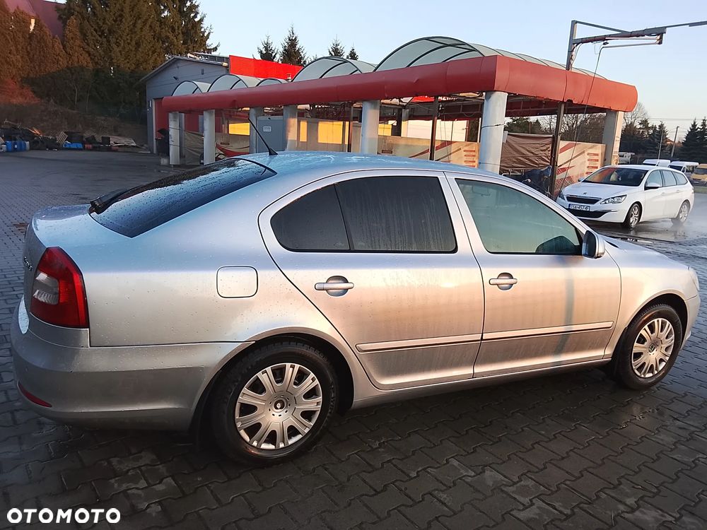 Skoda Octavia 1.6 - 4