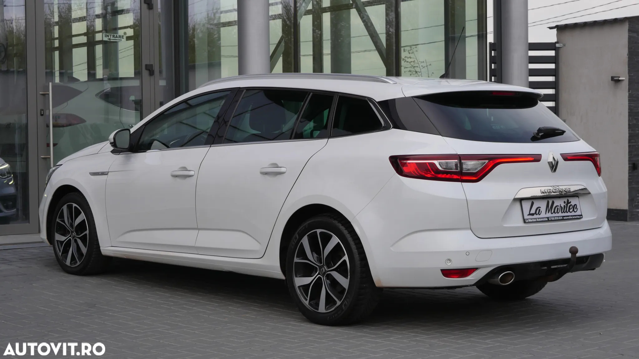 Renault Megane Grandtour TCe 140 GPF BOSE EDITION - 19
