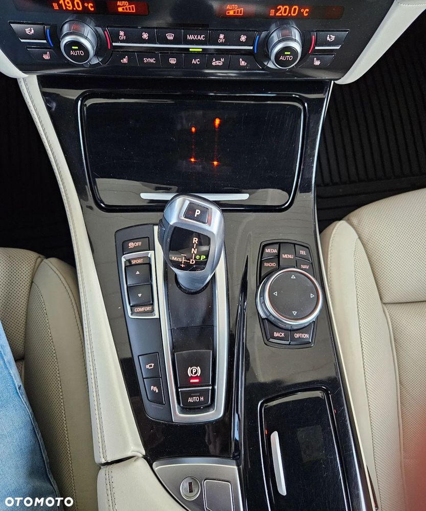 BMW Seria 5 520d Efficient Dynamics Edition Luxury Line - 17