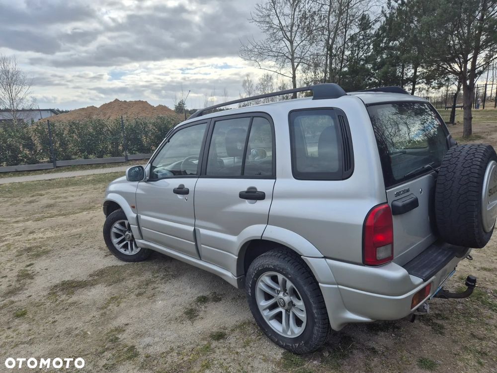 Suzuki Grand Vitara 2.0 TD Comfort - 7