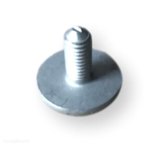 MERCEDES WIELE ZASTOSOWAN Sruba M6x14 ORYGINAL - 1