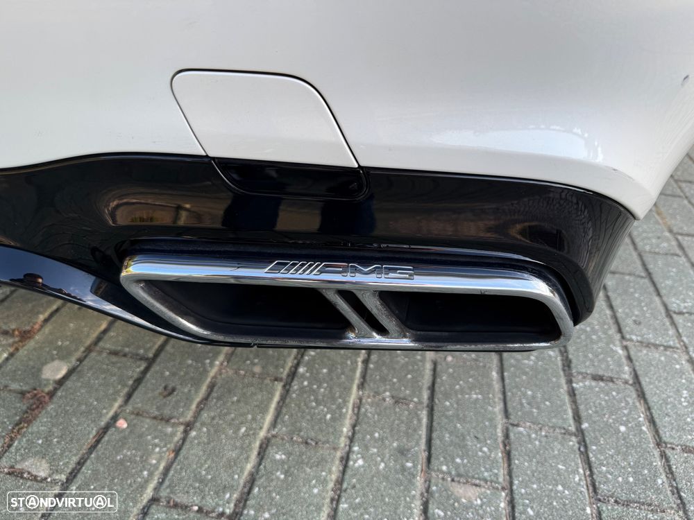 Mercedes-Benz E 63 AMG S 4-Matic+ - 10