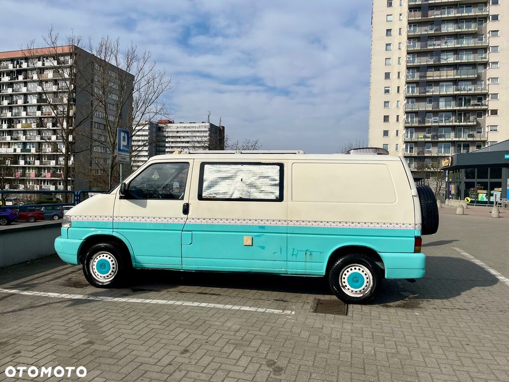 Volkswagen Transporter - 22