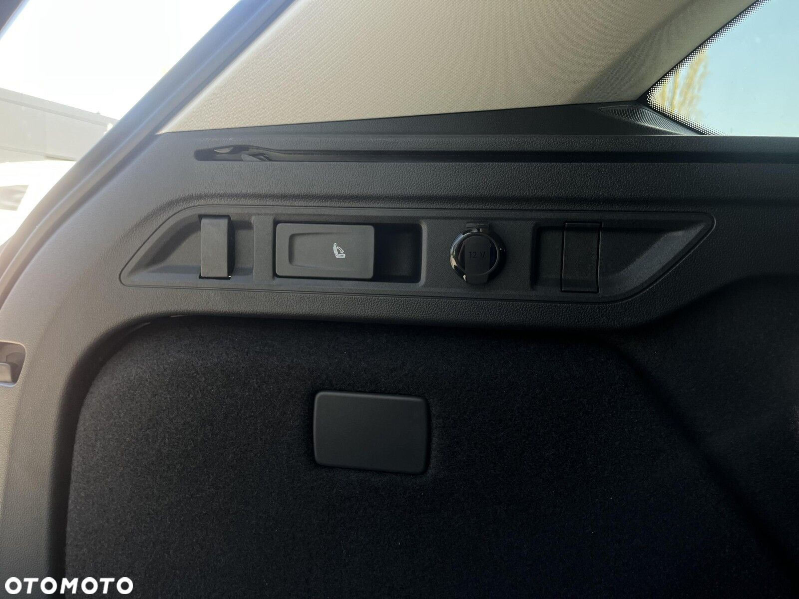 Volkswagen Passat - 16