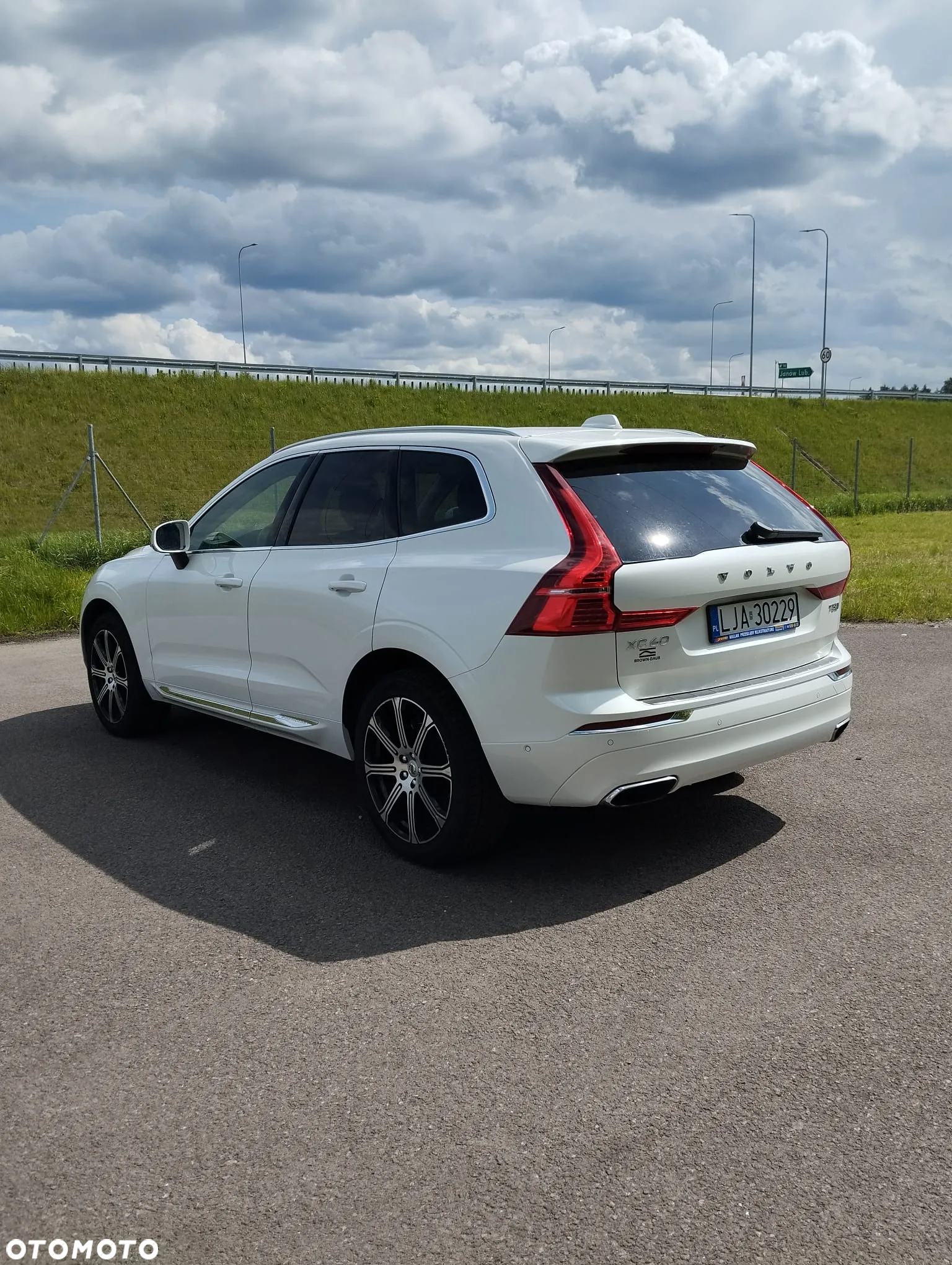 Volvo XC 60 T5 AWD Inscription - 22