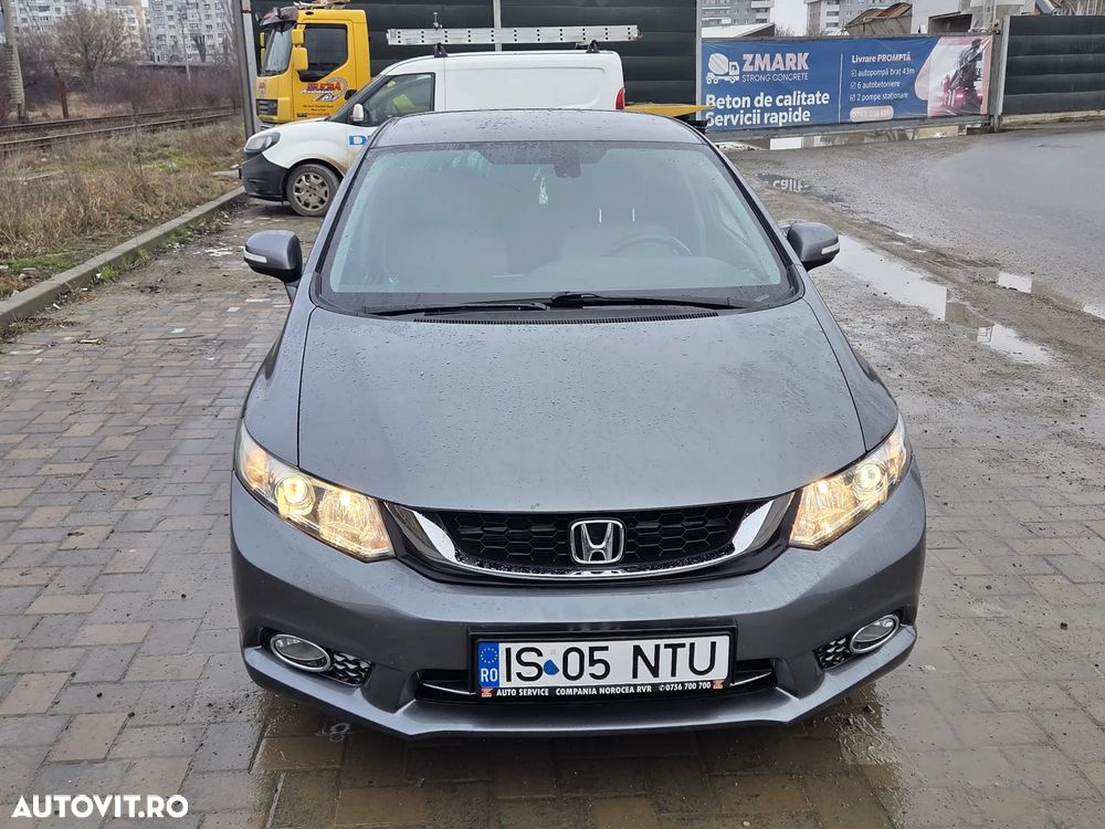 Honda Civic 1.8 i-VTEC MT Elegance - 2