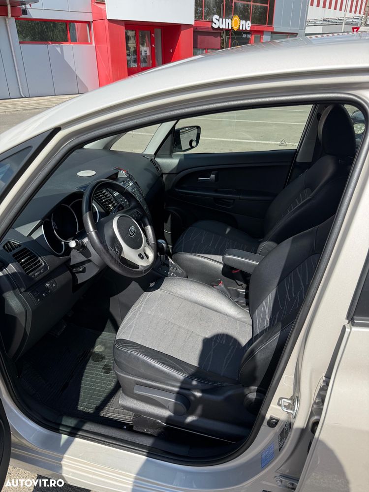Kia Venga - 9