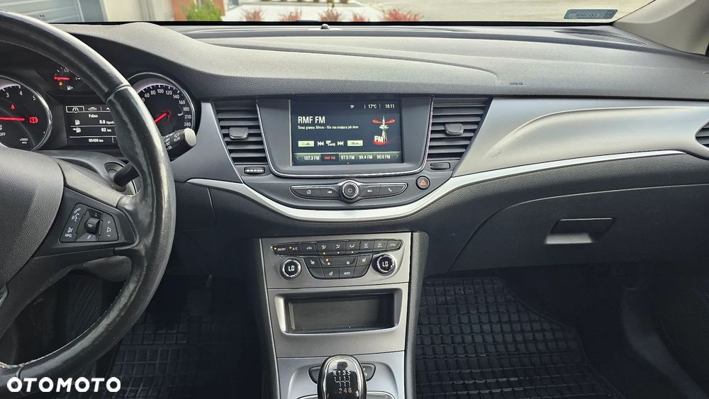 Opel Astra 1.2 T Edition S&S - 19