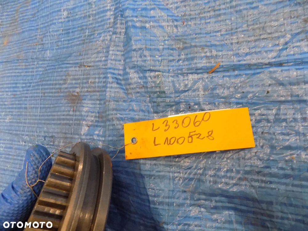 John Deere seria 6000, 6600  6506 L100528  WOM synchronizator przesuwka L33060 - 4
