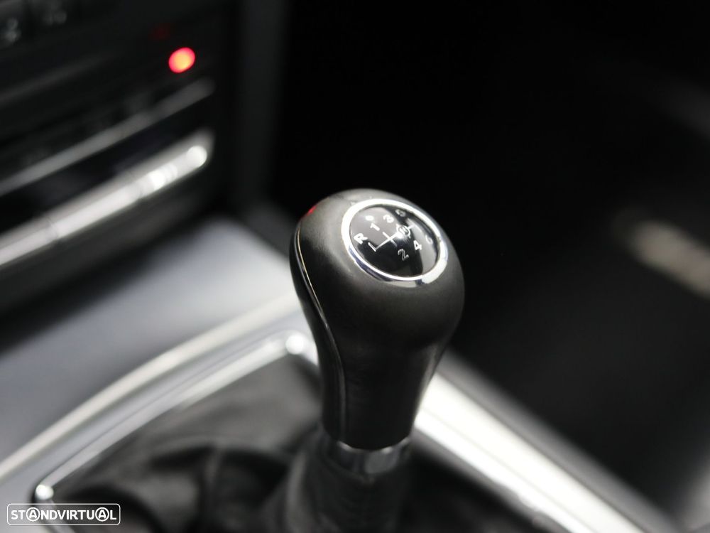 Mercedes-Benz E 250 - 13